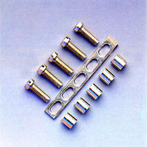 CABUR SRL - CBRCPM25 CPM/25 VITE/COLONNINA PARALLELO