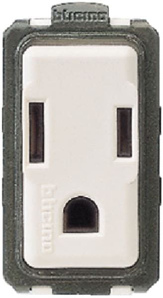 BTICINO BTI5028N MAGIC - PRESA 2P+T 15A USA