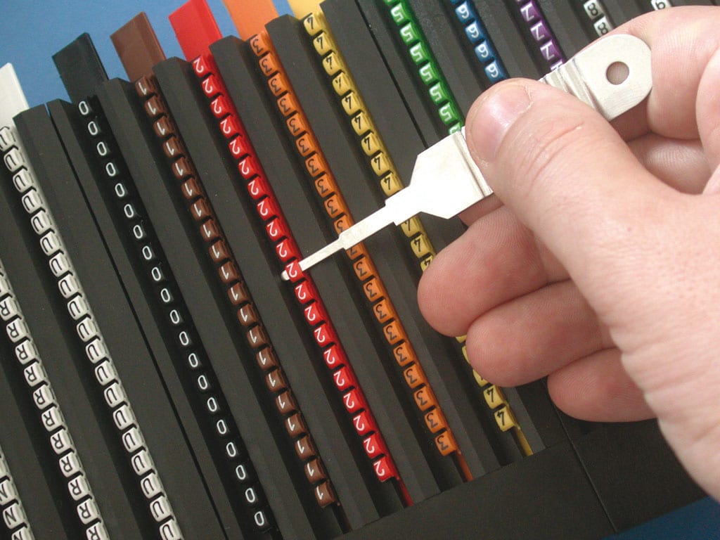 CEMBRE S.P.A. - CEM23129-MNS ELEMENTO DI SIGL.PMP-30 BIANCO - SIGLA M