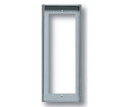 VIMAR S.P.A. - VIW921K CORNICE PER PLACCA 891D GRIGIO LUCE