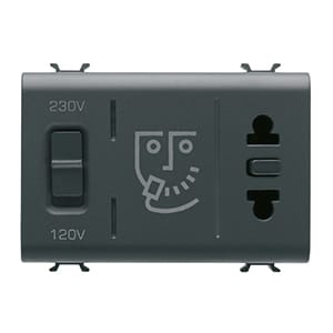 GEWISS - GEWGW12331 PRESA PER RASOIO STANDARD EUROAMERICANO CON TRASFORMATORE DI ISOLAMENTO - 230V ac - 50/60 Hz - 3 MODULI - NERO SATINATO - CHORUSMART