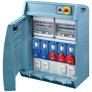 GEWISS - GEWGW68541 Q-BOX 4 - CON MORSETTIERA - CABLATO - 4 PRESE STANDARD TEDESCO 16A + 2 2P+T 16 A + 2 3P+T 16A + 1 3P+N+T 16 A - IP55