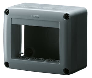 GEWISS - GEWGW27616 SCATOLA PORTAPPARECCHI SYSTEM - 3 POSTI - ANTRACITE RAL 7021 - USO BATTISCOPA E CORNICE