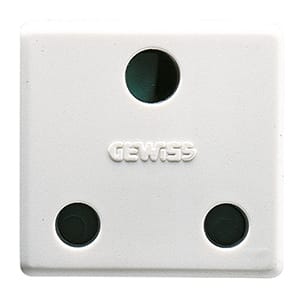 GEWISS GEWGW20209 PRESA 2P+T 16A BRITISH STD CON SCH.SY/WT