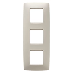 GEWISS - GEWGW16127TI PLACCA ONE INTERNATIONAL - IN TECNOPOLIMERO - 2+2+2 POSTI VERTICALE - AVORIO - CHORUSMART