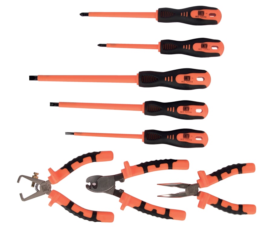 OCMEI SRL OCMKIT-24 KIT DA 5 CACCIAVITI & 3 PINZE ISOLA