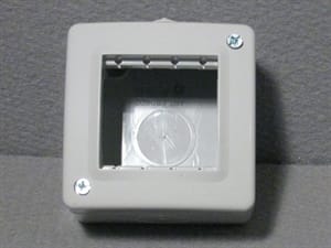 LEGRAND LEG680602 PLEXO VELA - SCATOLA IP40 2M