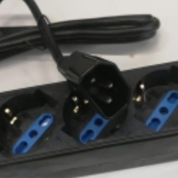 BTICINO (LEGRAND) - LEG310979 KIT 5 MULTIPRESA 3P STANDARD