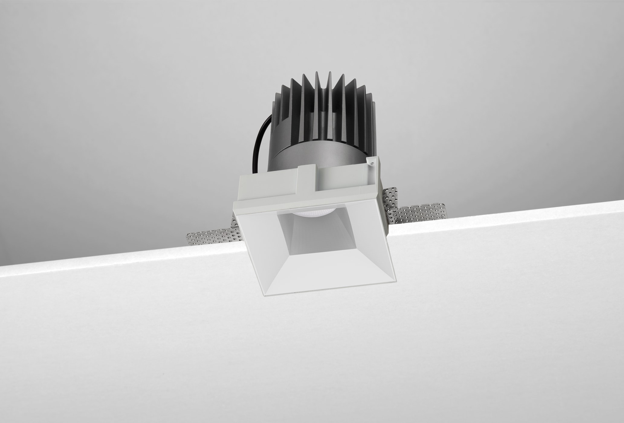 NOBILE ITALIA NOBM2SF/TF/3K18/W1 INC.FISSO QUAD./T L125 18W 3K BI ON-OFF