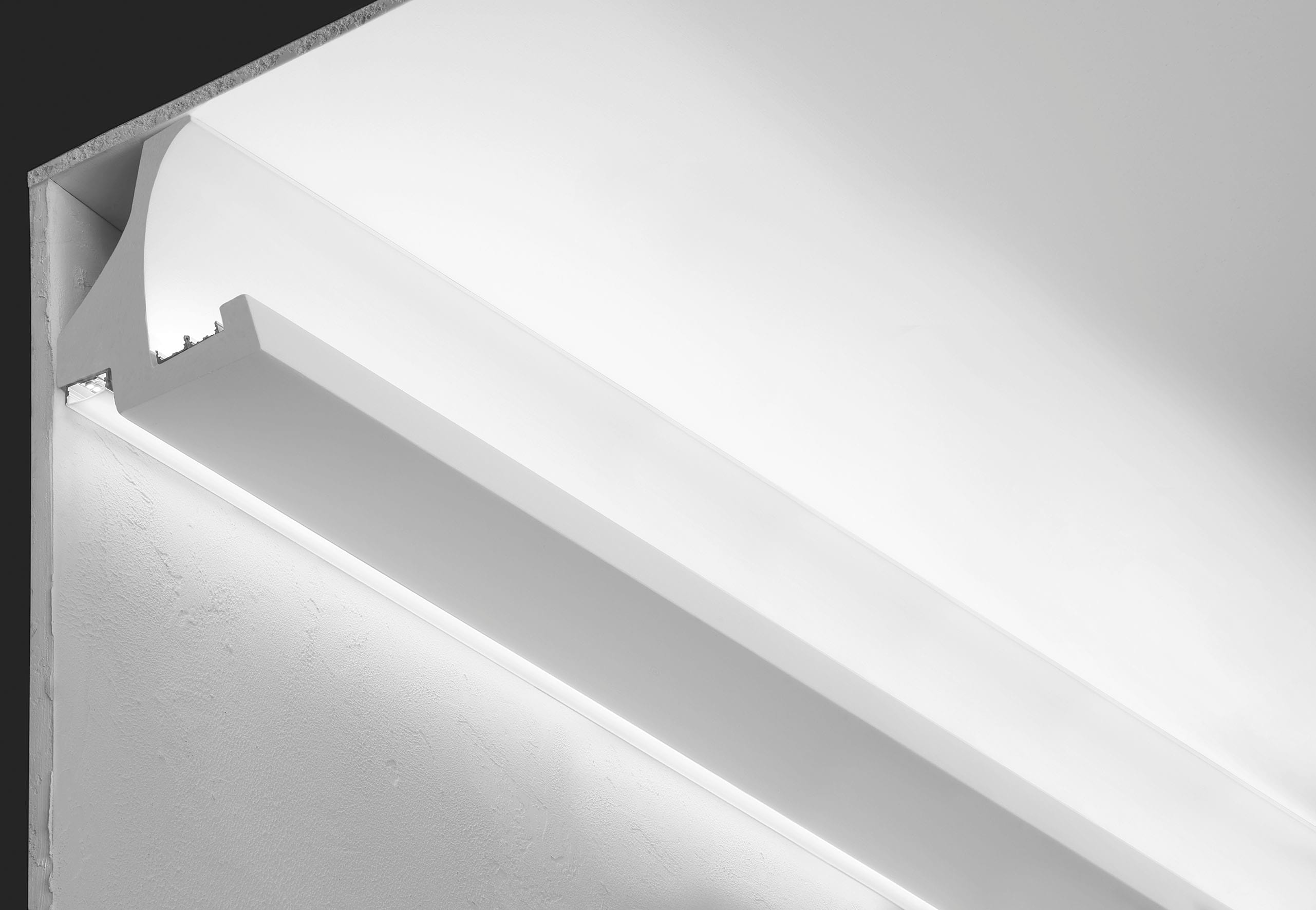 NOBILE ITALIA NOBP19 PROFILO IN GESSO A PARETE BI-EMISSIONE