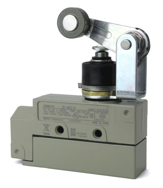 OMRON OMRZENA22G-15152500 FINECORSAZE,1XSPDT,15A/250VCA,LEVA BRAC+