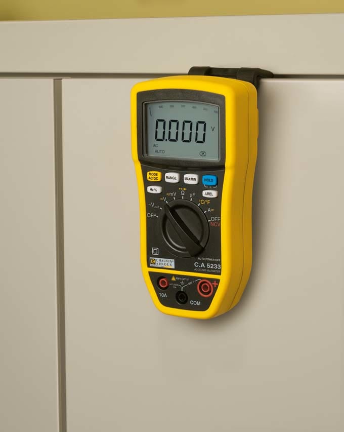 A.M.R.A. SPA - AMRP01196733A C.A 5233 MULTIMETRO TRMS + KIT FIX