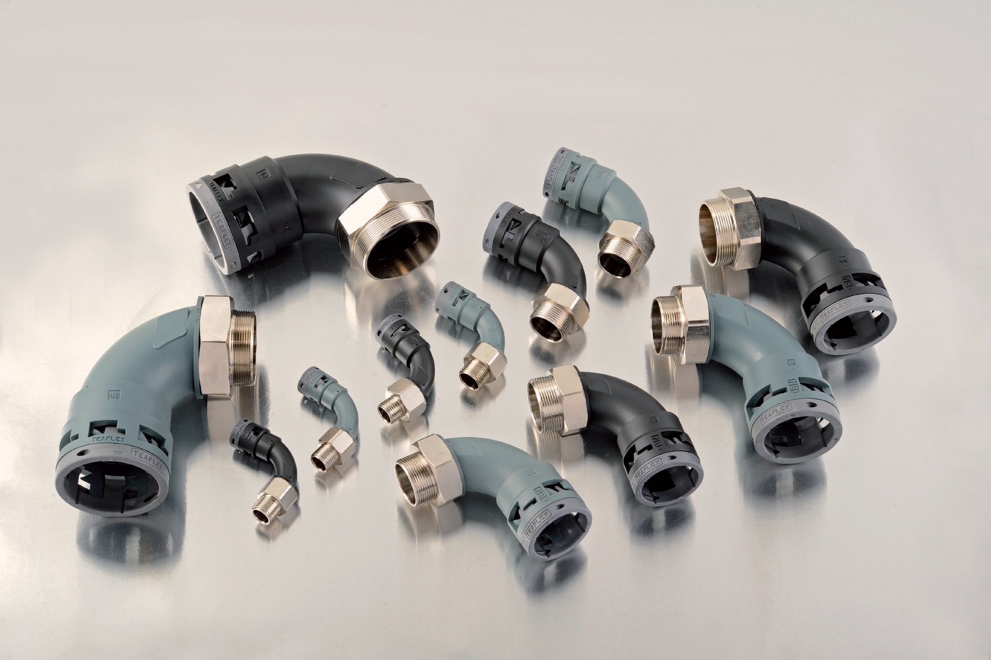 TEAFLEX - TEAM8BBN29M32 CURVA 90°IP68 BN29 M32 NERO
