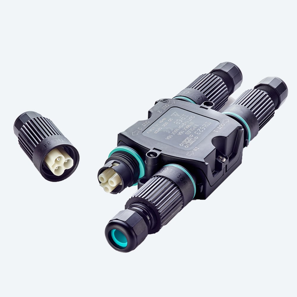 TECHNO SRL TLHTHH.623.L3A DISTR 4WAYS 4XCONNECT 16A 3P SCREW IP68