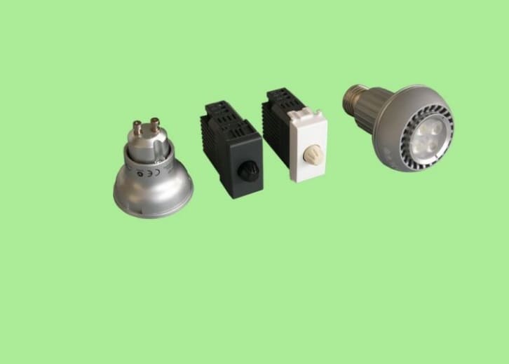 TECNEL TECNOLOGIE EL - TTETE44803 DIMMER DEV.LAMP.LED REG.100W/230VCA TLG