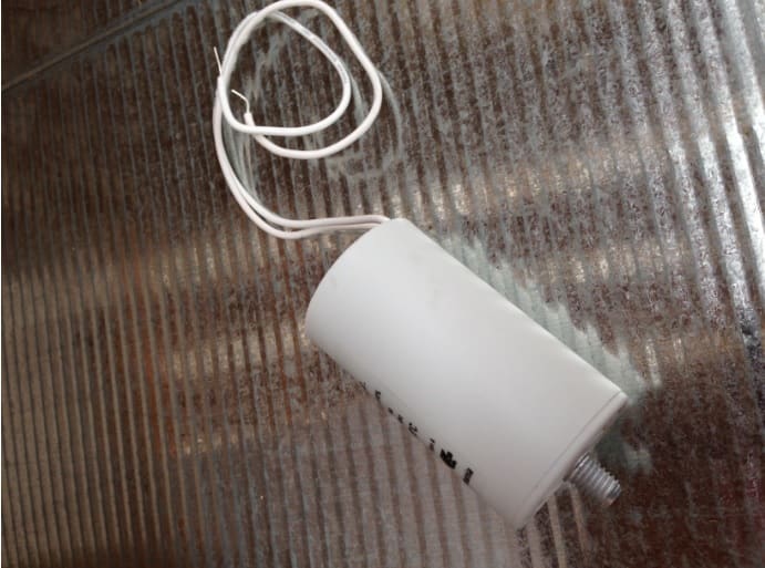 VTEK SRL - VAS41604A547 COND. PER LAMPADEY 16UFY 250V