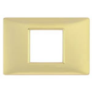 VIMAR S.P.A. - VIW14652.24 PLACCA 2M CENTRALI ORO LUCIDO