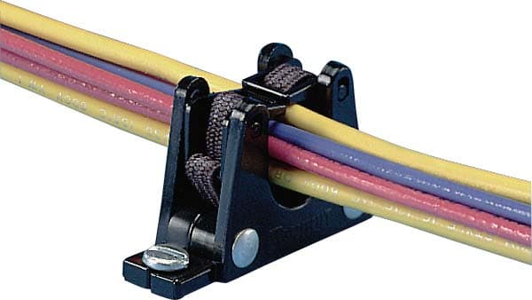 PANDUIT - PANER1.25-E4-X ELSTICRETNR,1.25 BDLE,4SCREW,PK10